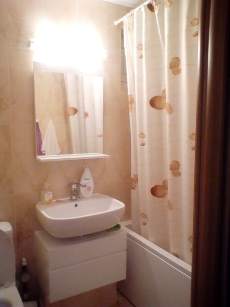 Drumul Taberei, Auchan,